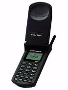 Motorola StarTAC 130 phone. Announced 1998. Features Monochrome graphic display, 500 mAh battery. Motorola StarTAC 130
