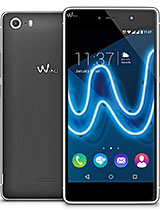 Wiko Fever SE Android smartphone. Announced Feb 2016. Features 5.2″ display, MT6753 chipset, 13 MP primary camera, 5 MP front camera, 2900 mAh battery, 32 GB storage, 3 GB RAM, Corning Gorilla Glass 3. Wiko Fever SE